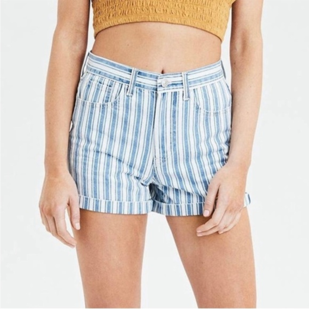 American Eagle Mom Shorts Blue & White Striped‎ size 8